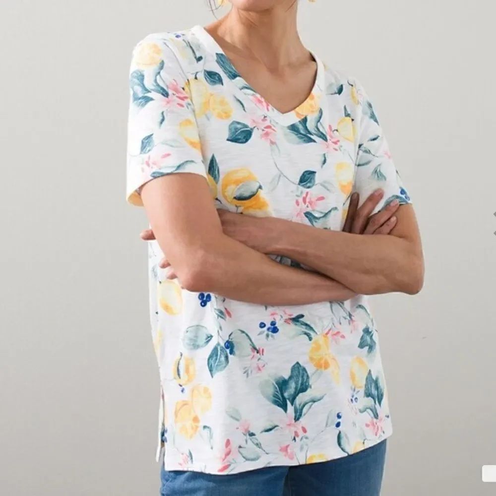 Chico’s Citrus Lemon V-neck Cotton Slub Elbow Tee Size L